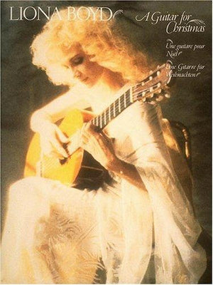 A Guitar for Christmas / Une Guitare pour Noel / Eine Gitarre fur Weihnachten