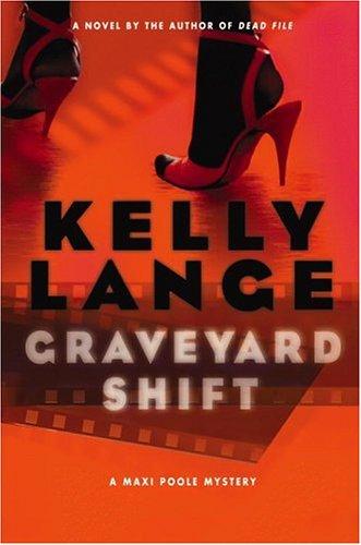 Graveyard Shift (Maxi Poole Mysteries) cover